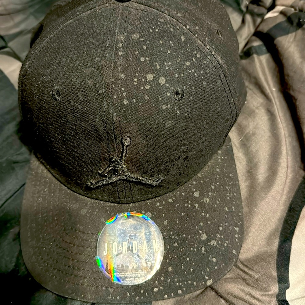 Jordan snap back